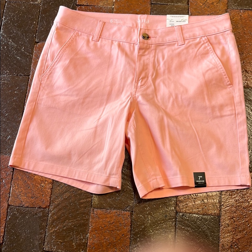 J C Penney a.n.a. Size 6 Twill shorts blossom pink NWT 2207
